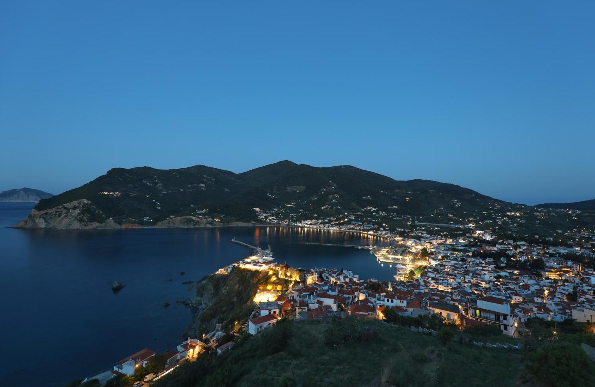 Tsoukalaria Studios Skopelos Town Exterior photo