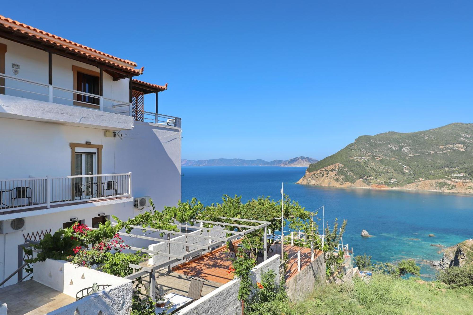 Tsoukalaria Studios Skopelos Town Exterior photo