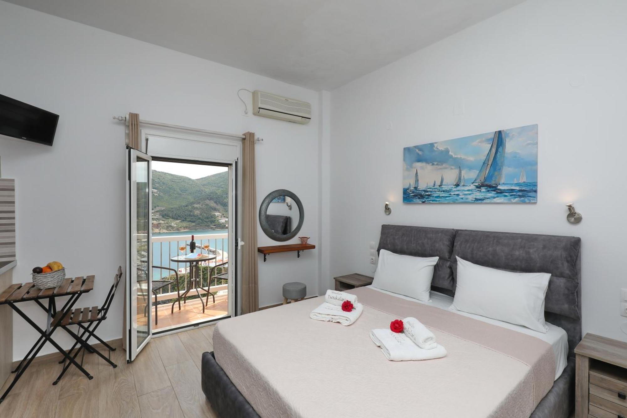 Tsoukalaria Studios Skopelos Town Exterior photo
